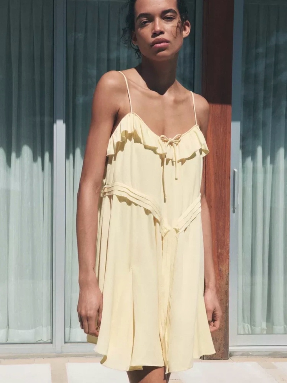💛Zara MINI RUFFLE DRESS ZW COLLECTION - Picture 2 of 7